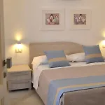 Domo'e Sorres בית הארחה