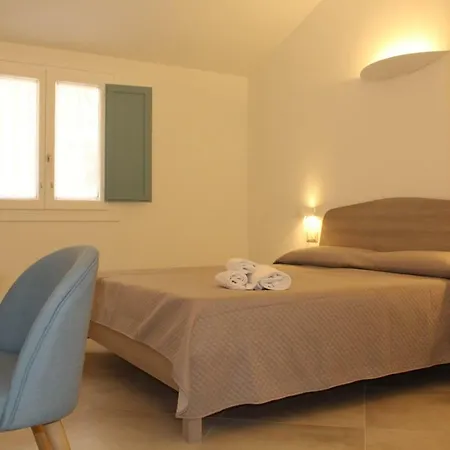 Domo'e Sorres Gasthuis Olbia